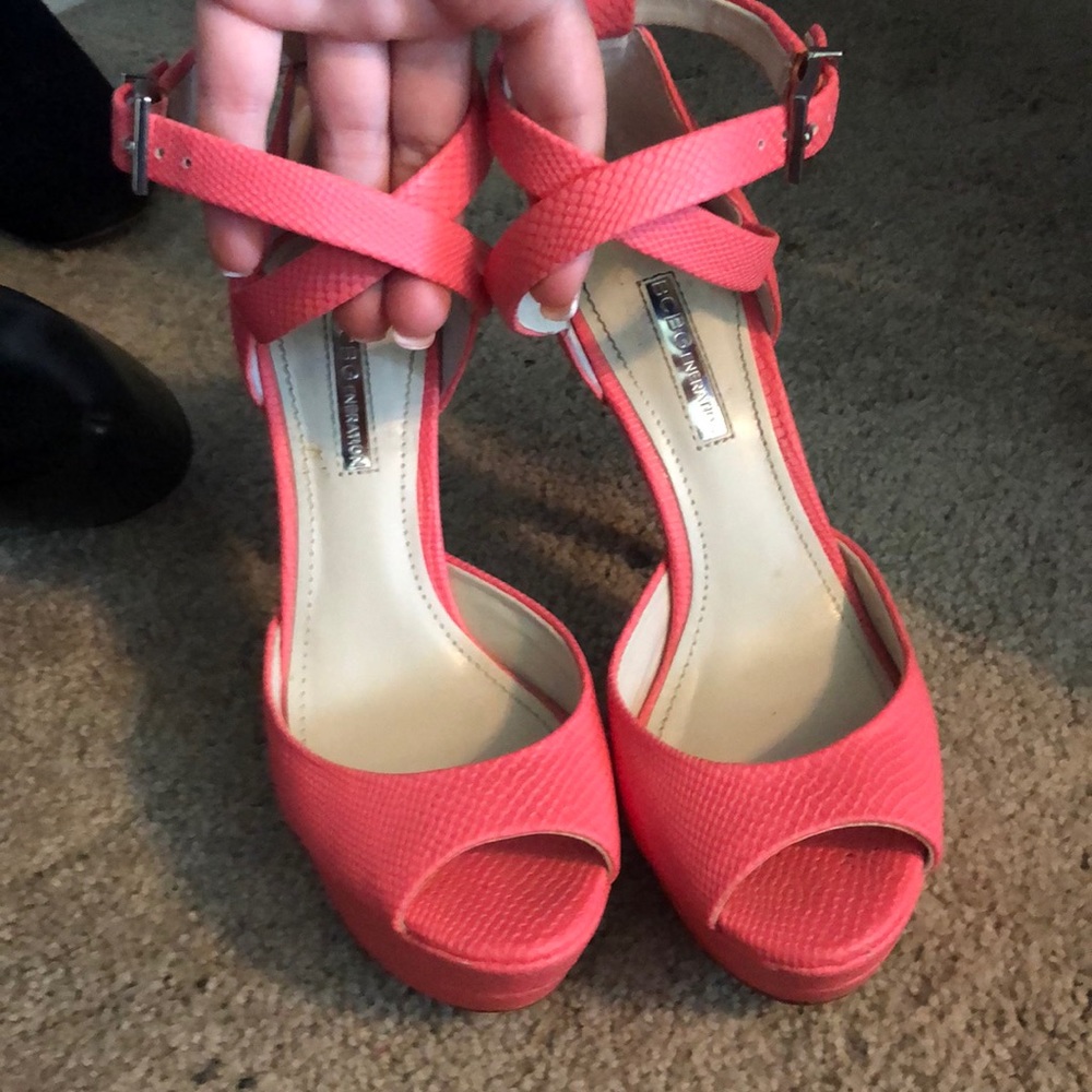 BCBG Coral pink heels